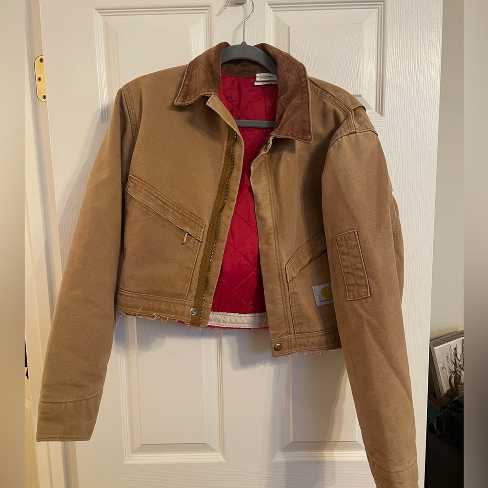 Cropped Carhartt jacket
